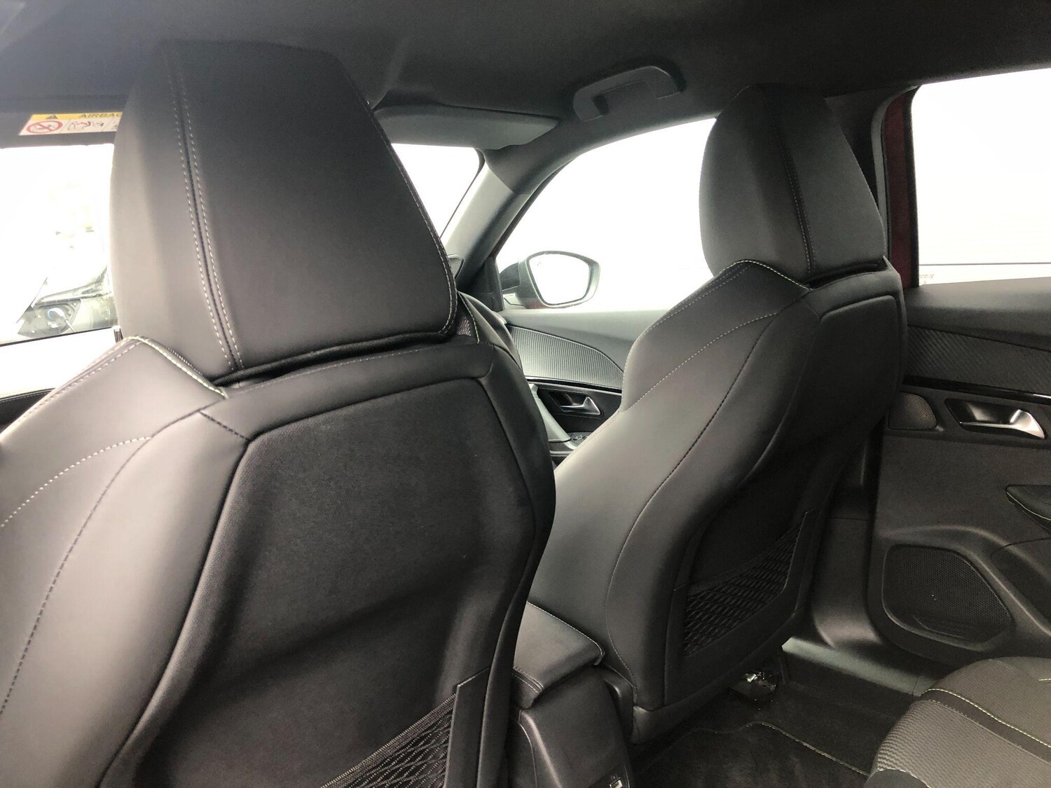 Used Peugeot E-2008 2024 for sale - 76199928: Photo 19