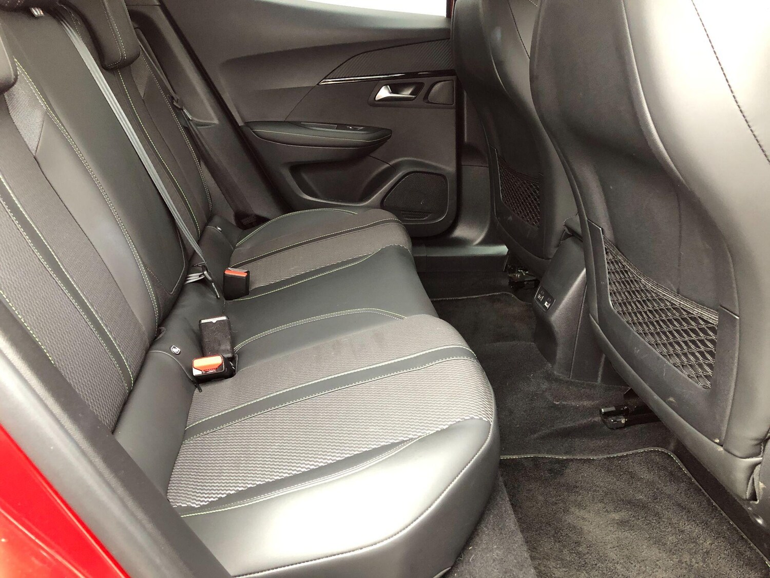 Used Peugeot E-2008 2024 for sale - 76199928: Photo 20