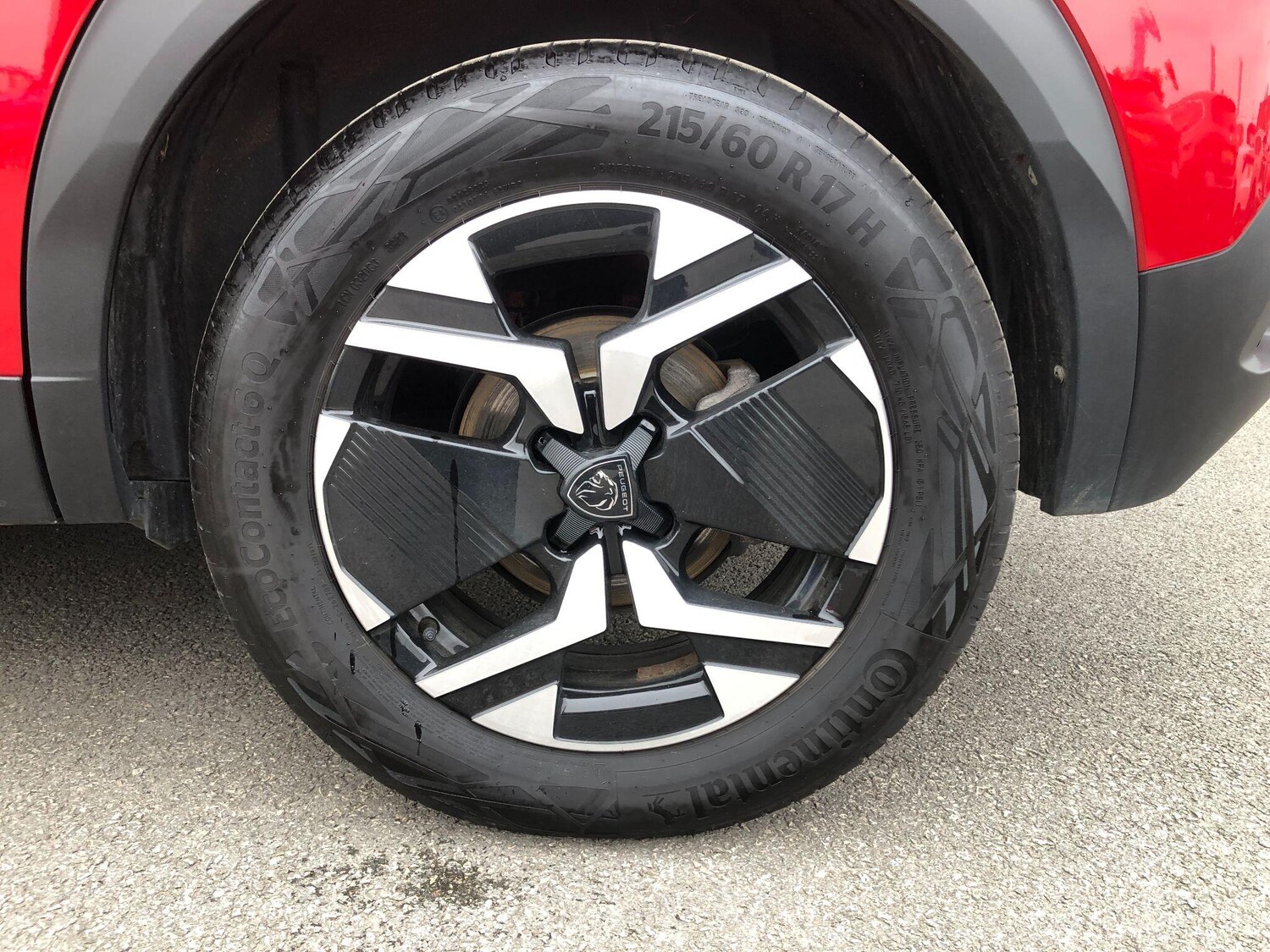 Used Peugeot E-2008 2024 for sale - 76199928: Photo 28