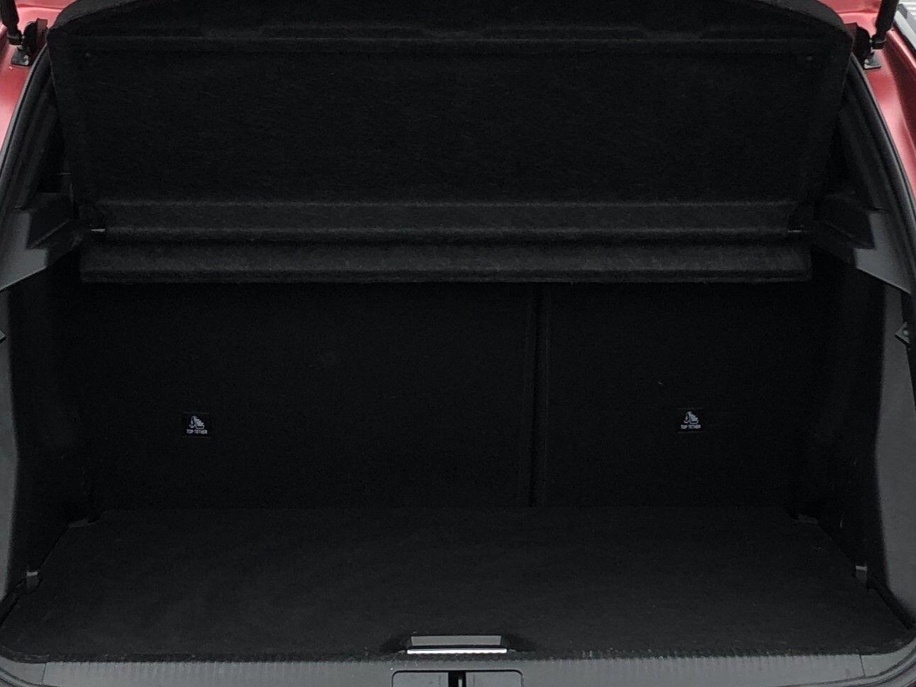 Used Peugeot E-2008 2024 for sale - 76199928: Photo 36