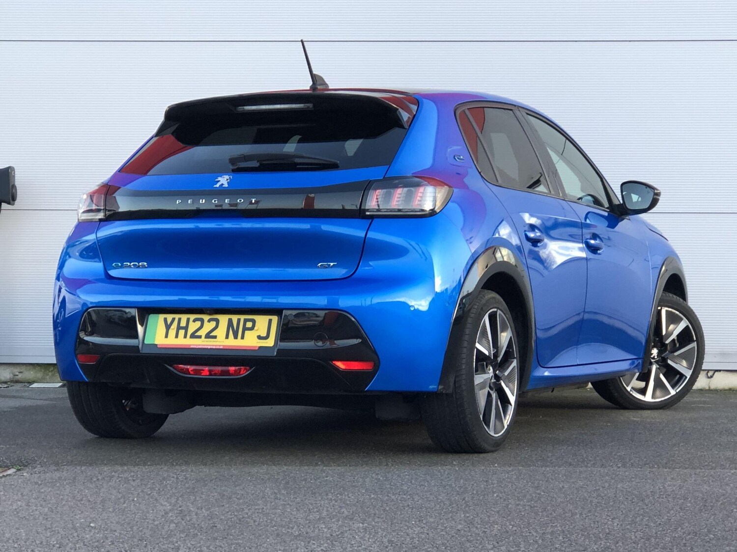 Used Peugeot E-208 2022 for sale - 76728358: Photo 11