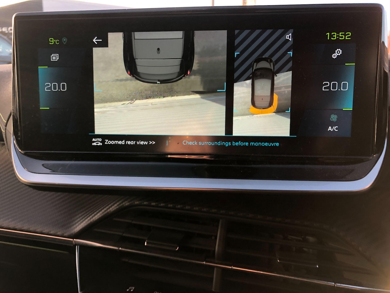 Used Peugeot E-208 2022 for sale - 76728358: Photo 33