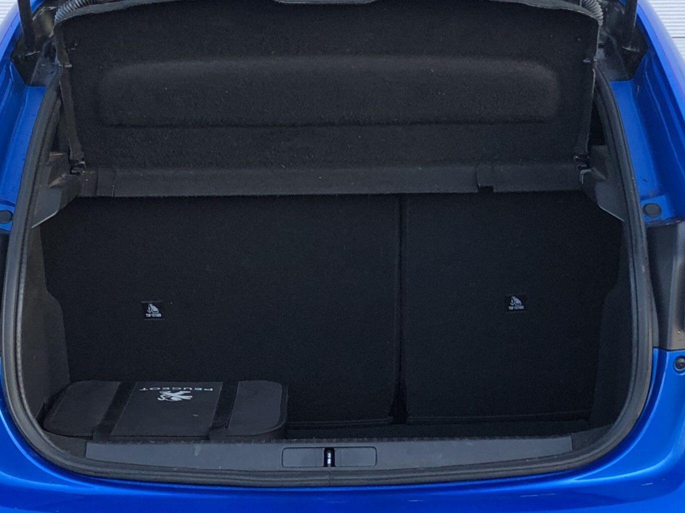 Used Peugeot E-208 2022 for sale - 76728358: Photo 41