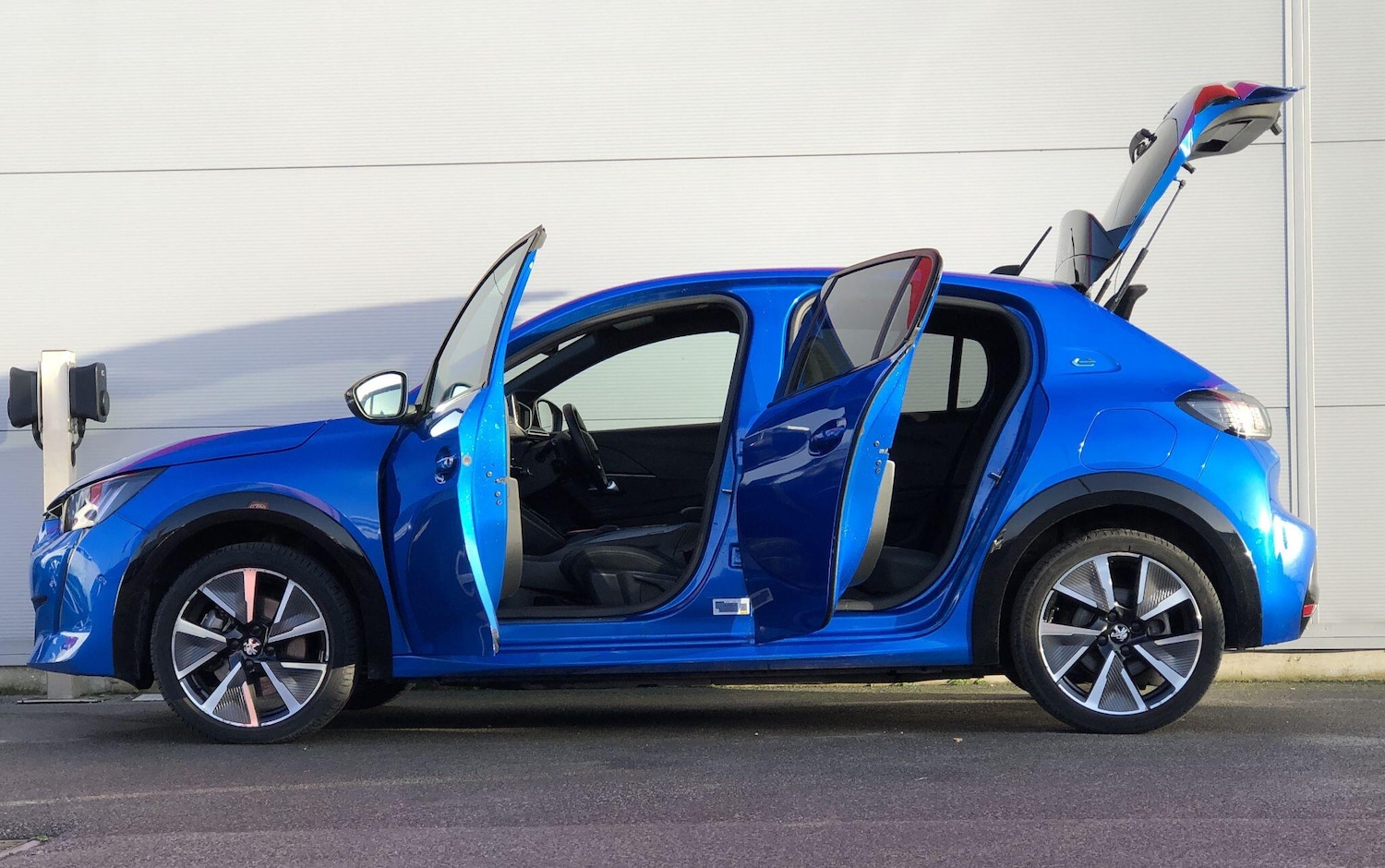 Used Peugeot E-208 2022 for sale - 76728358: Photo 7