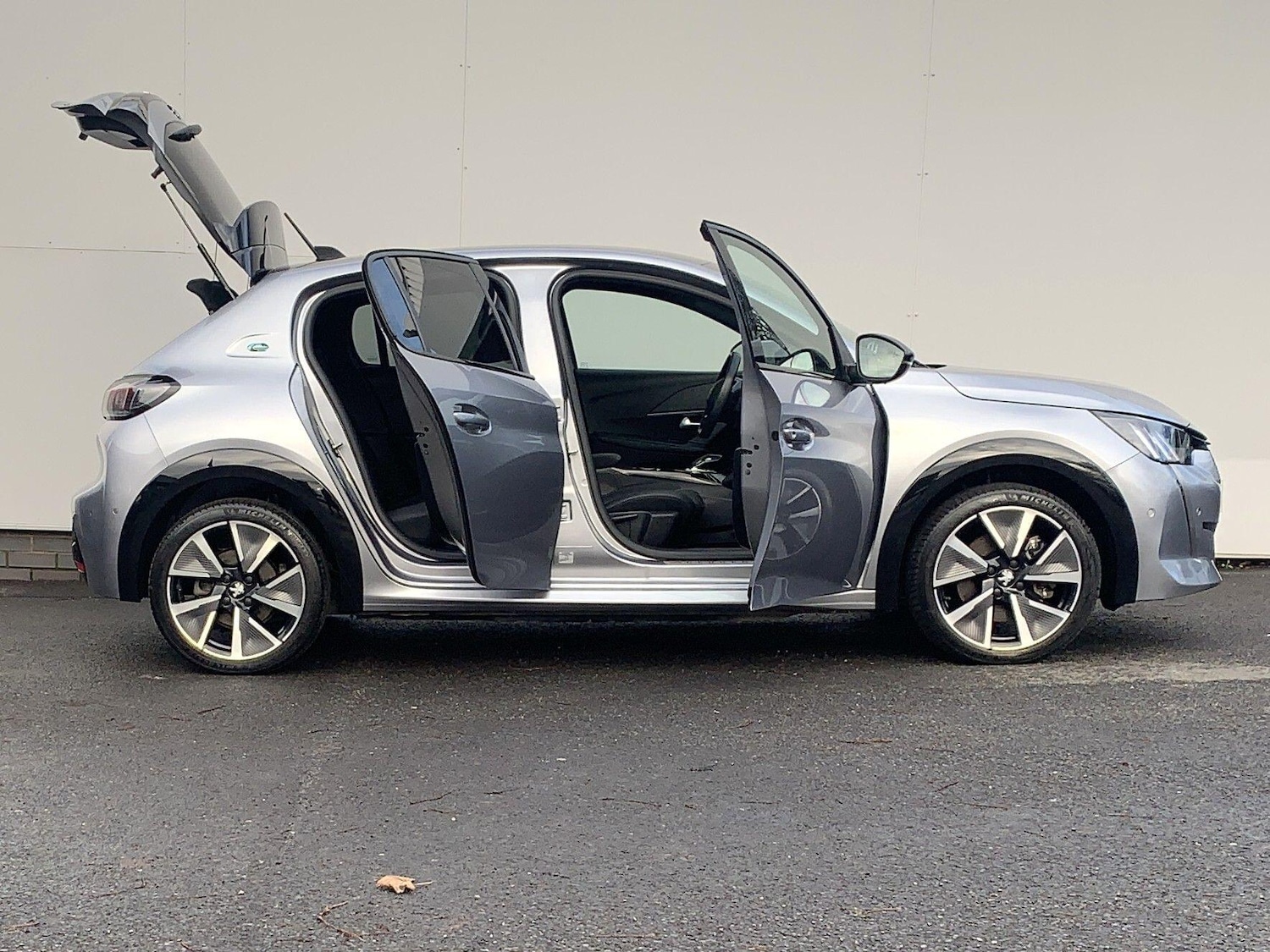 Used Peugeot 208 2021 for sale - 77737759: Photo 12