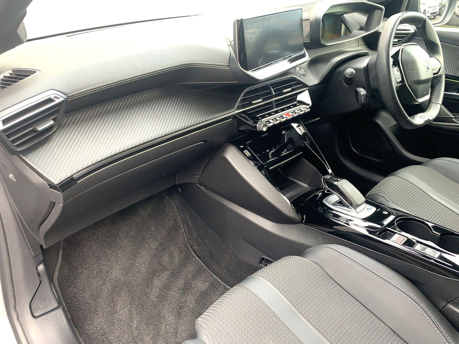 Used Peugeot 208 2021 for sale - 77737759: Photo 36