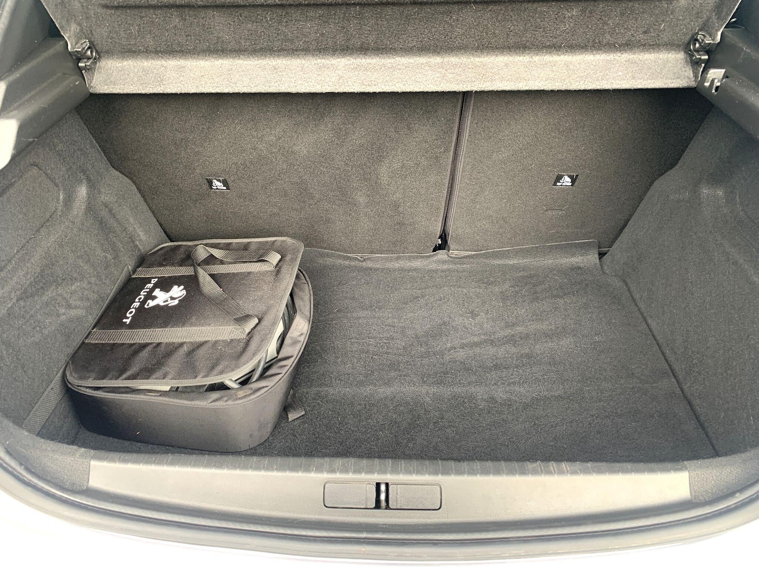 Used Peugeot 208 2021 for sale - 77737759: Photo 51