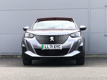 Used Peugeot E-2008 2021 for sale - 75318928: Photo