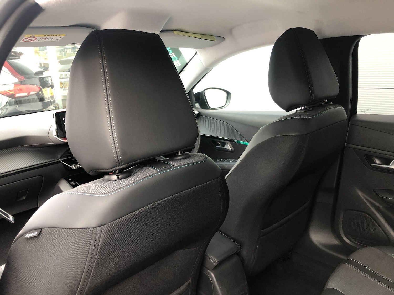 Used Peugeot E-208 2024 for sale - 76059783: Photo 16