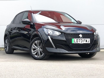 Peugeot - E-208