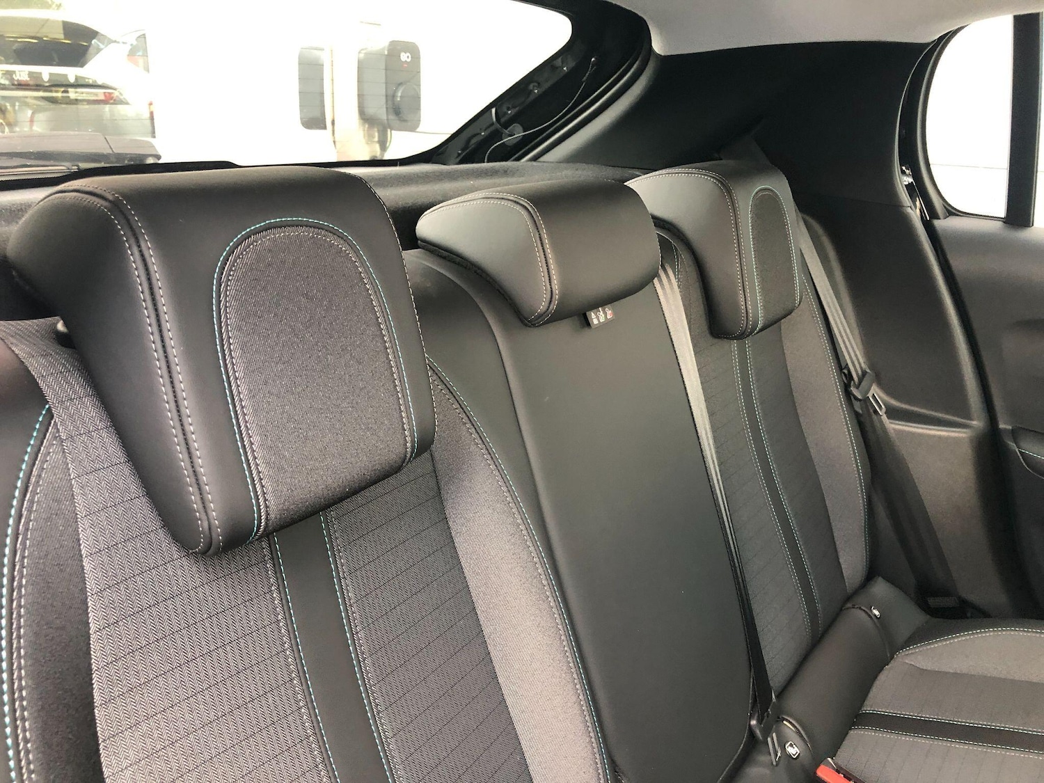 Used Peugeot E-208 2024 for sale - 76059783: Photo 32