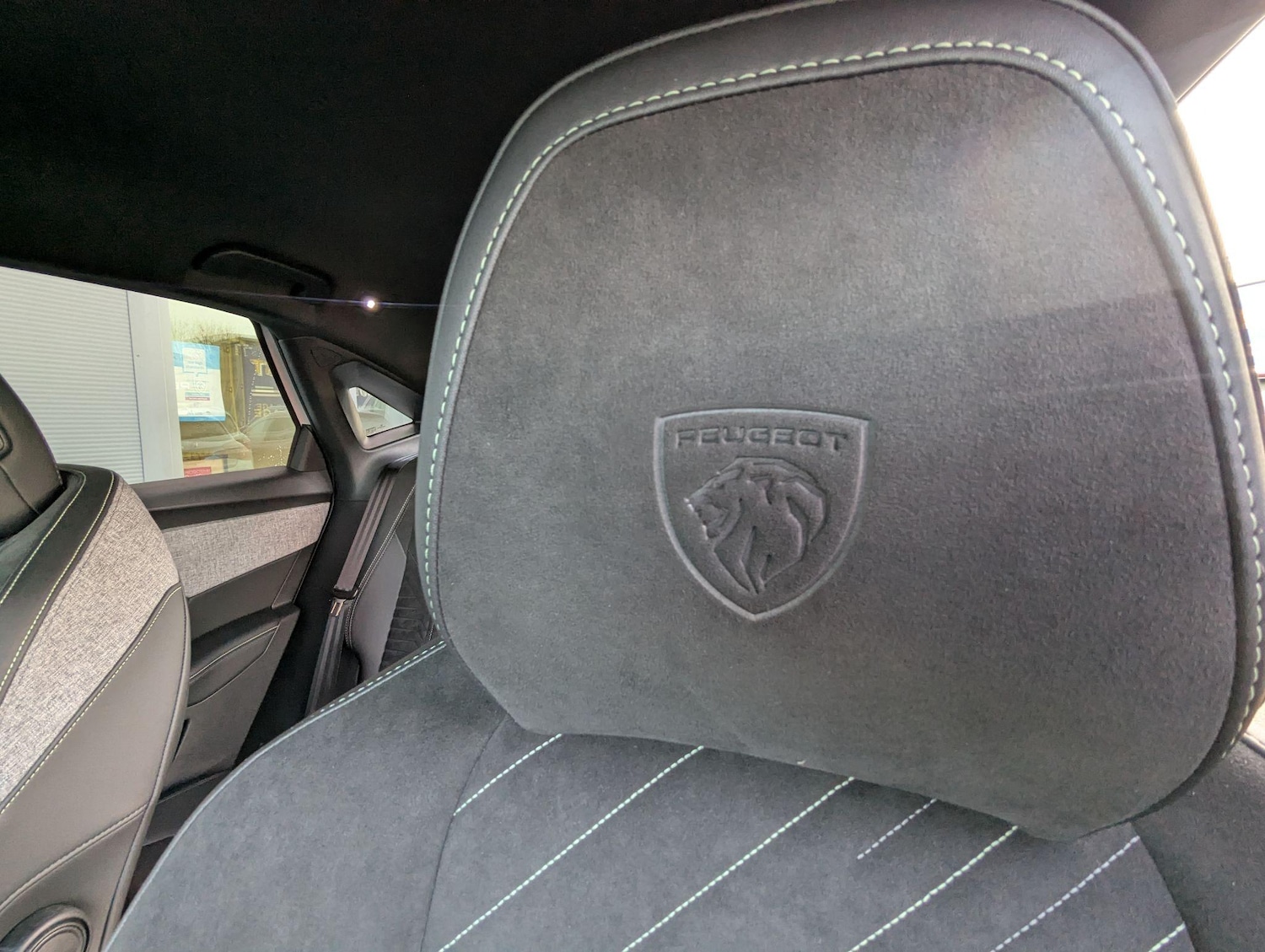 Used Peugeot 3008 2024 for sale - 76634020: Photo 13