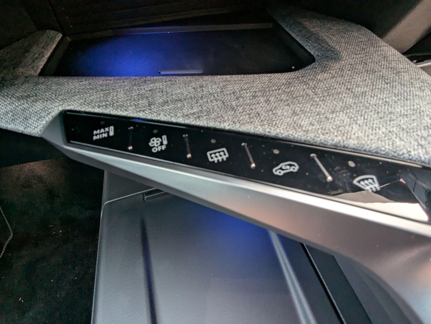 Used Peugeot 3008 2024 for sale - 76634020: Photo 31