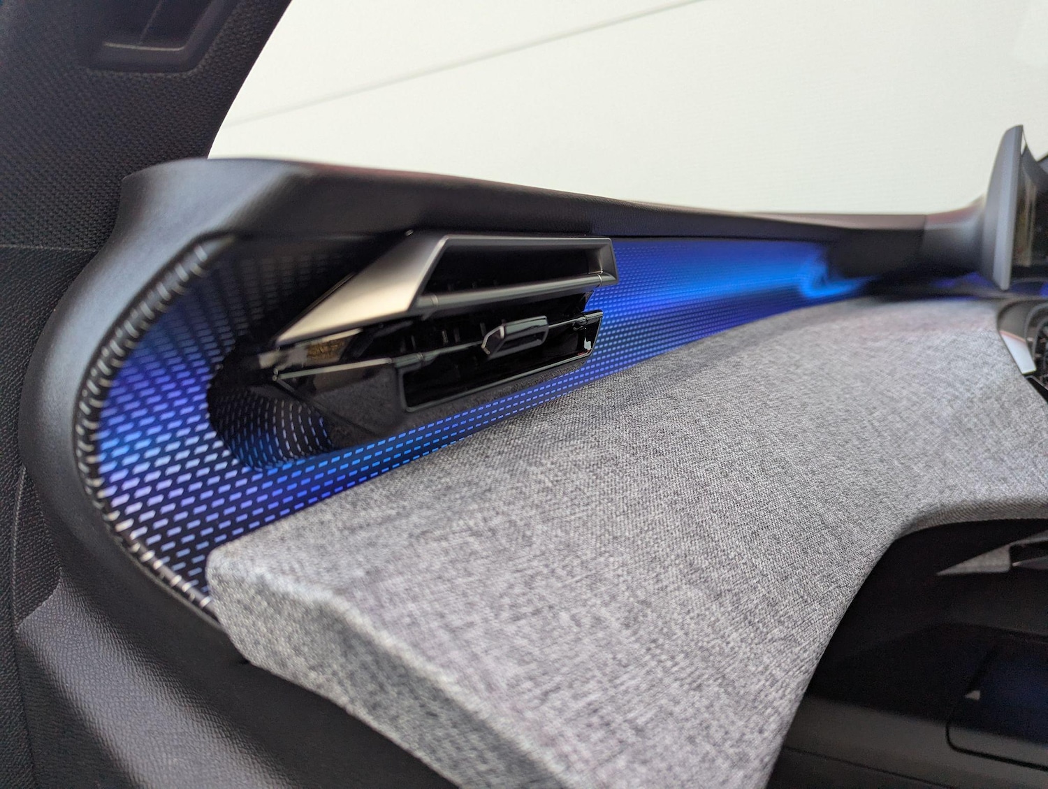 Used Peugeot 3008 2024 for sale - 76634020: Photo 8