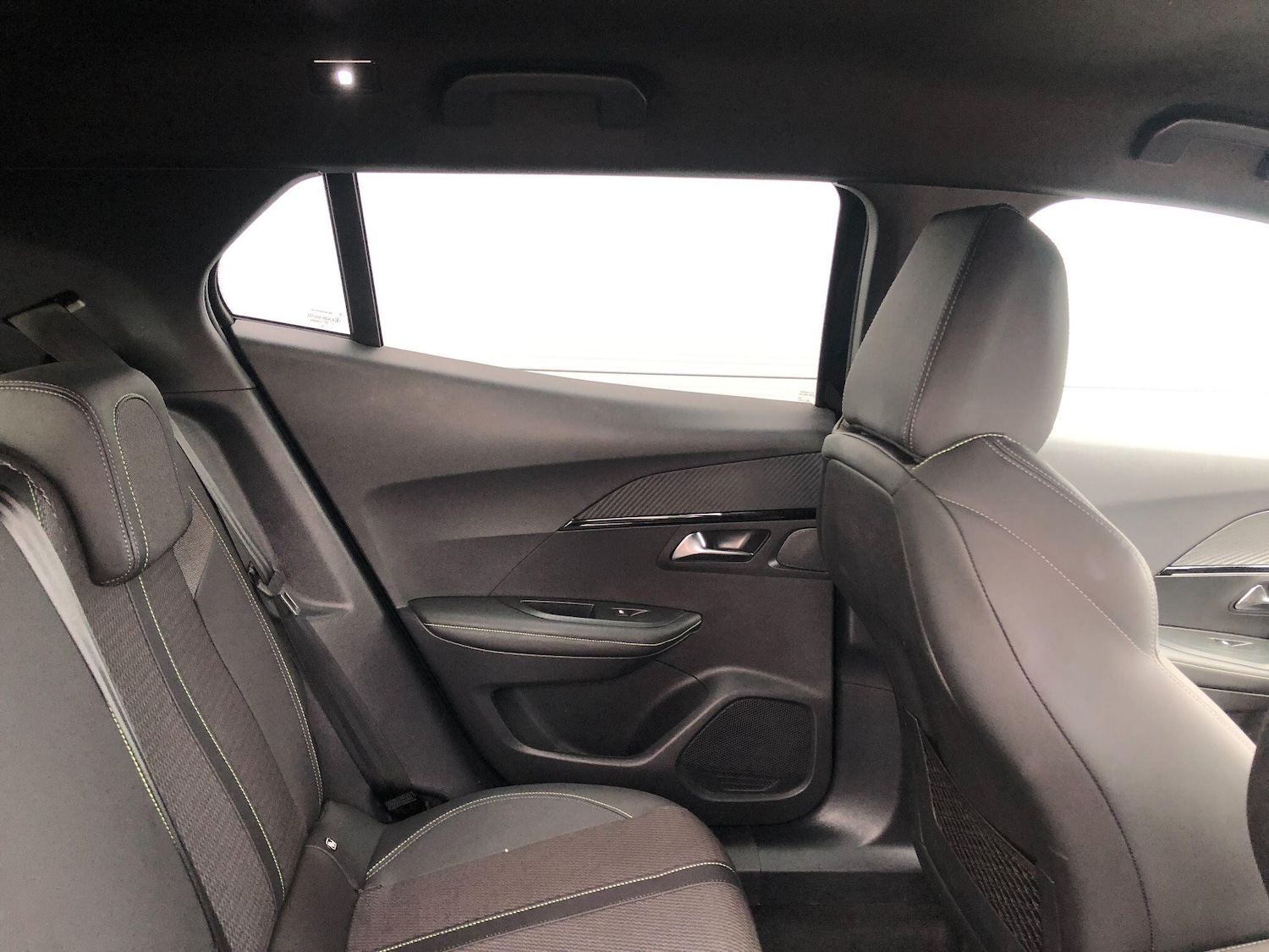Used Peugeot 2008 2023 for sale - 76042385: Photo 47