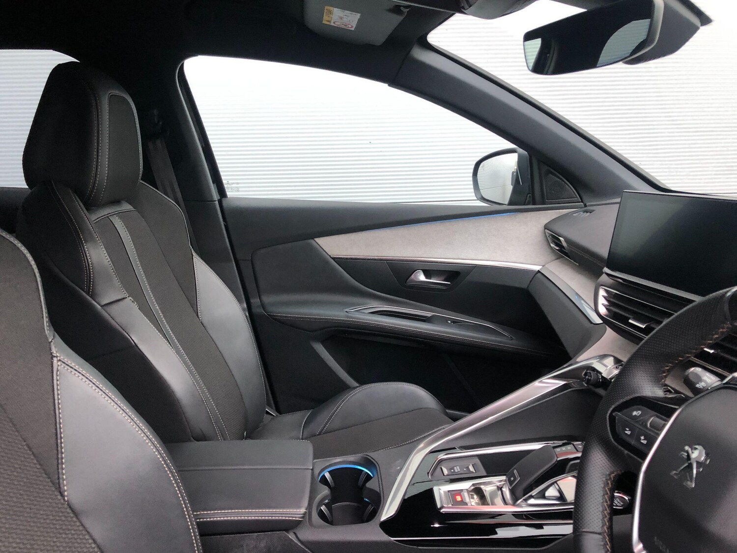 Used Peugeot 3008 2022 for sale - 76991500: Photo 18