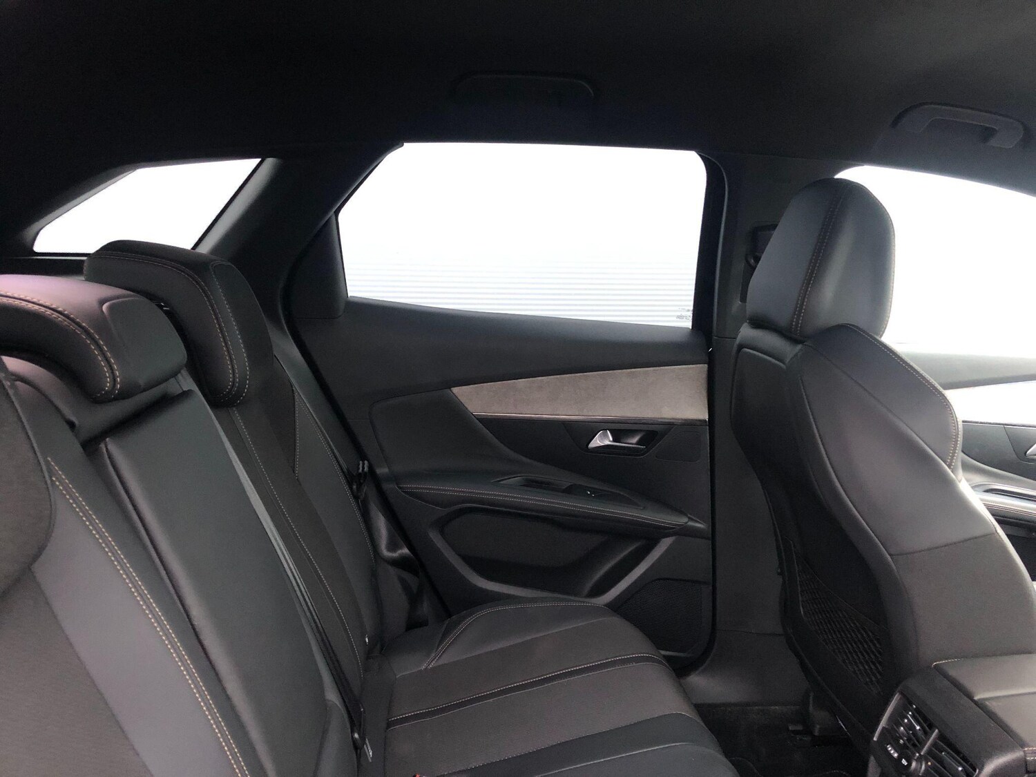 Used Peugeot 3008 2022 for sale - 76991500: Photo 25