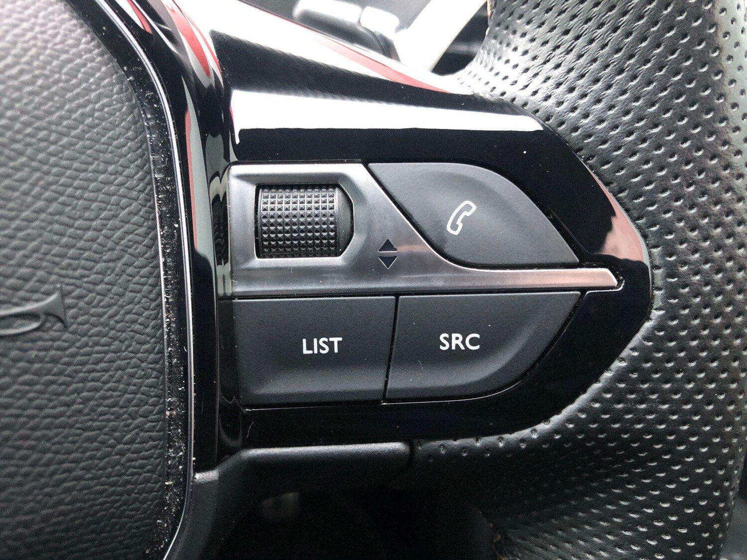 Used Peugeot 3008 2022 for sale - 76991500: Photo 29