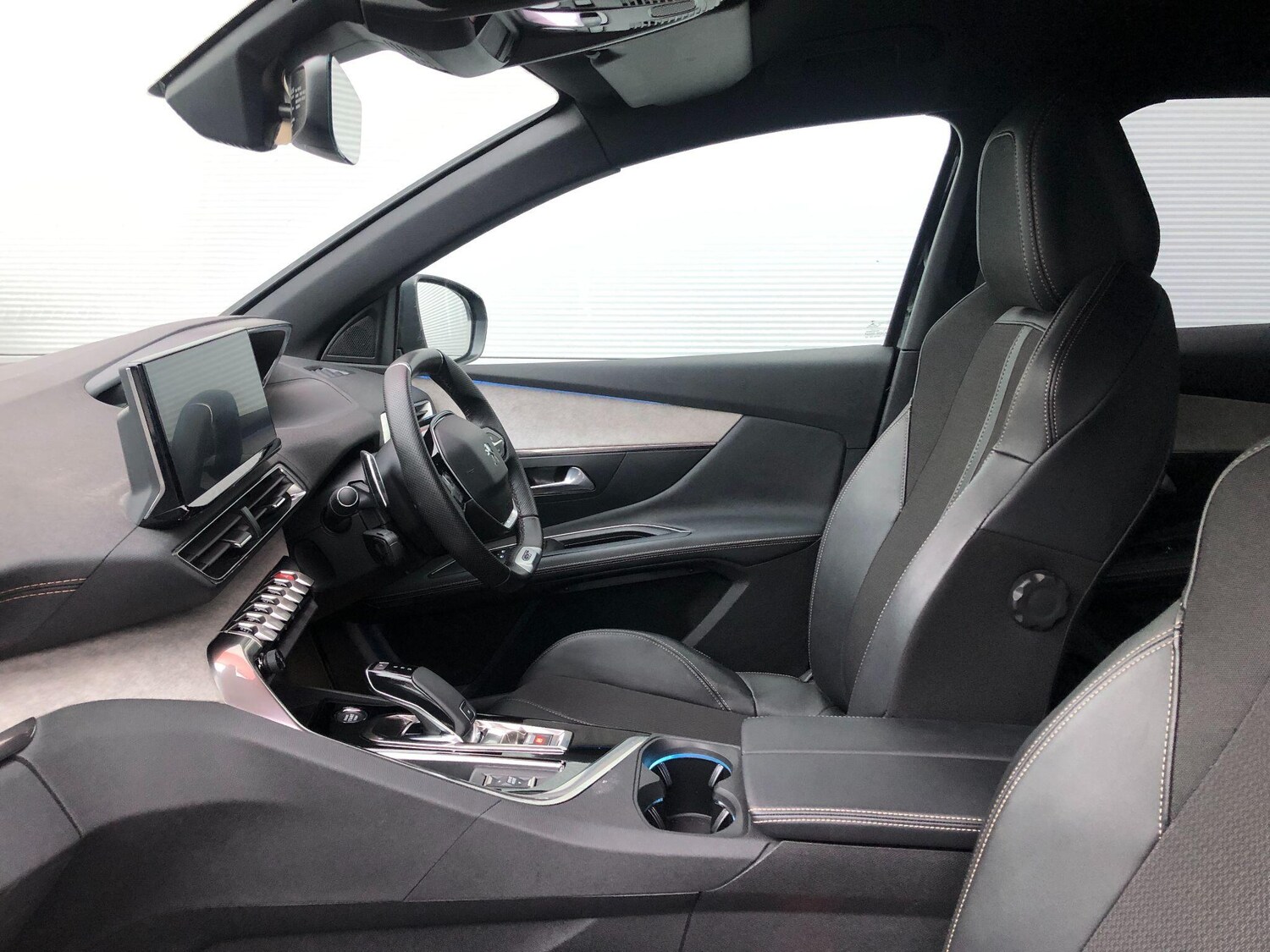 Used Peugeot 3008 2022 for sale - 76991500: Photo 45