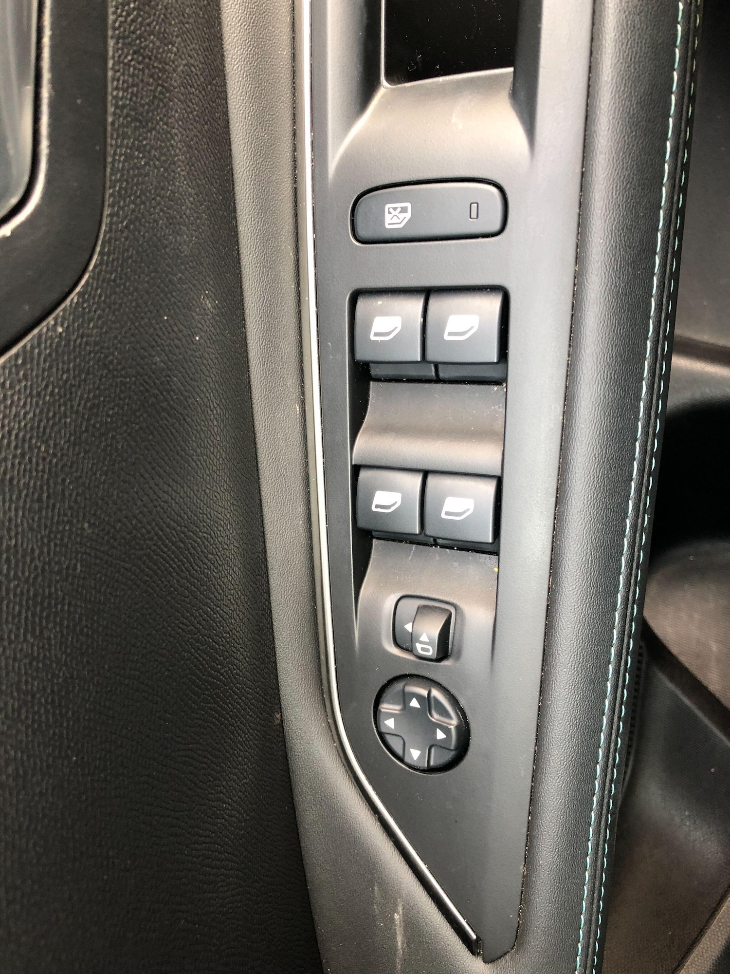 Used Peugeot 3008 2021 for sale - 76360071: Photo 28