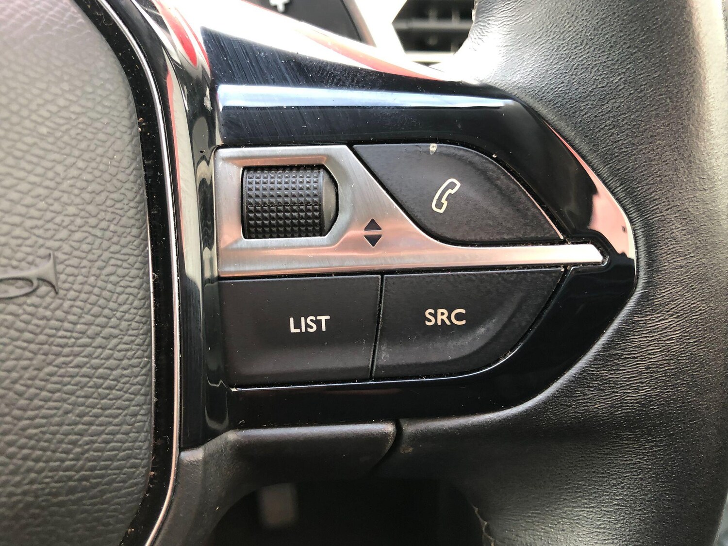 Used Peugeot 3008 2021 for sale - 76360071: Photo 31