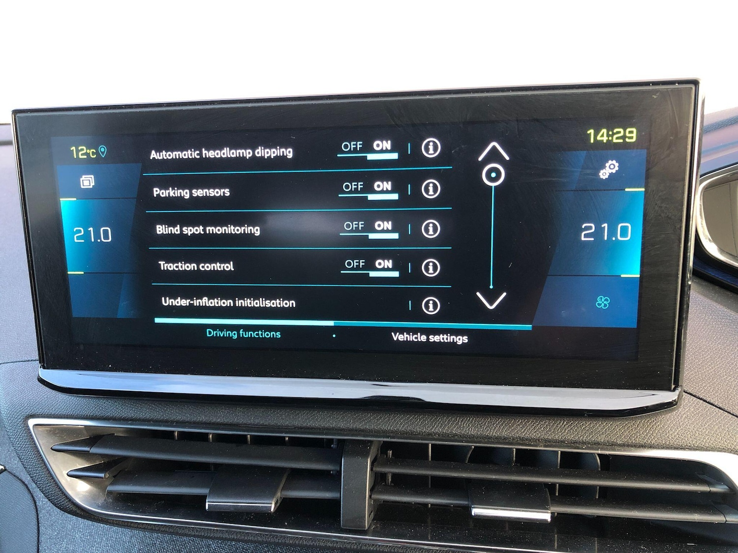 Used Peugeot 3008 2021 for sale - 76360071: Photo 39