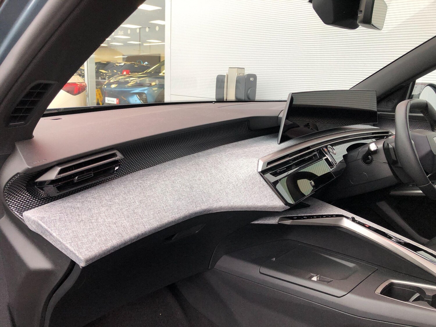 Used Peugeot E-3008 for sale - 76994622: Photo 12