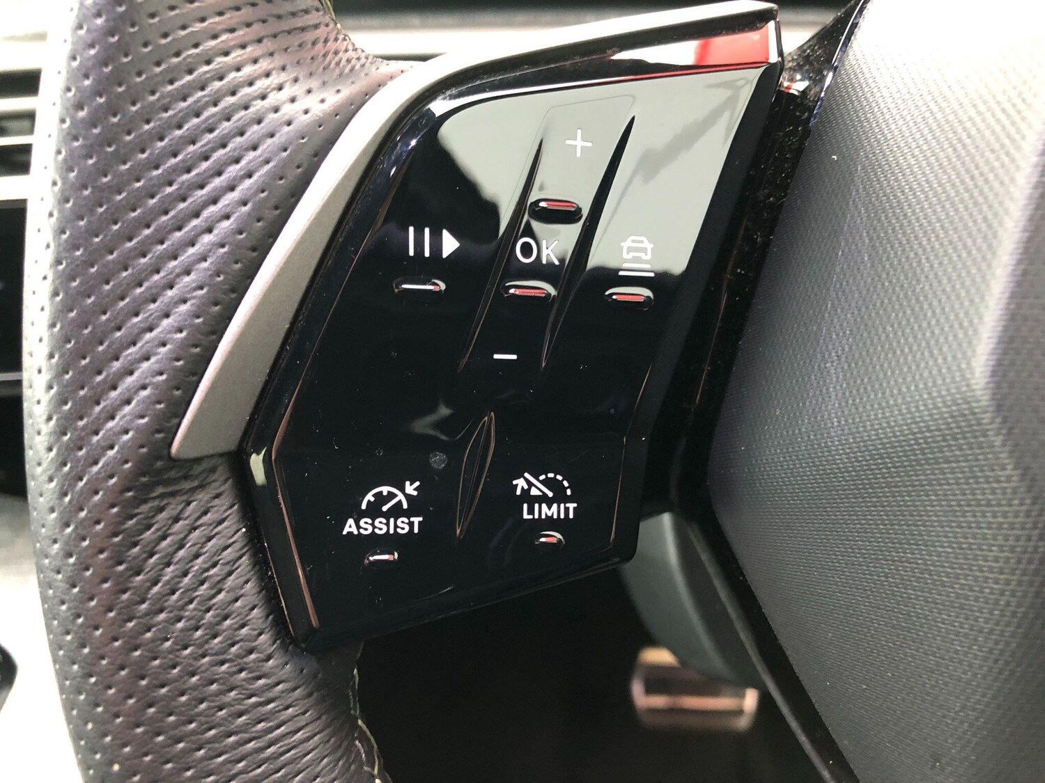 Used Peugeot E-3008 for sale - 76994622: Photo 27