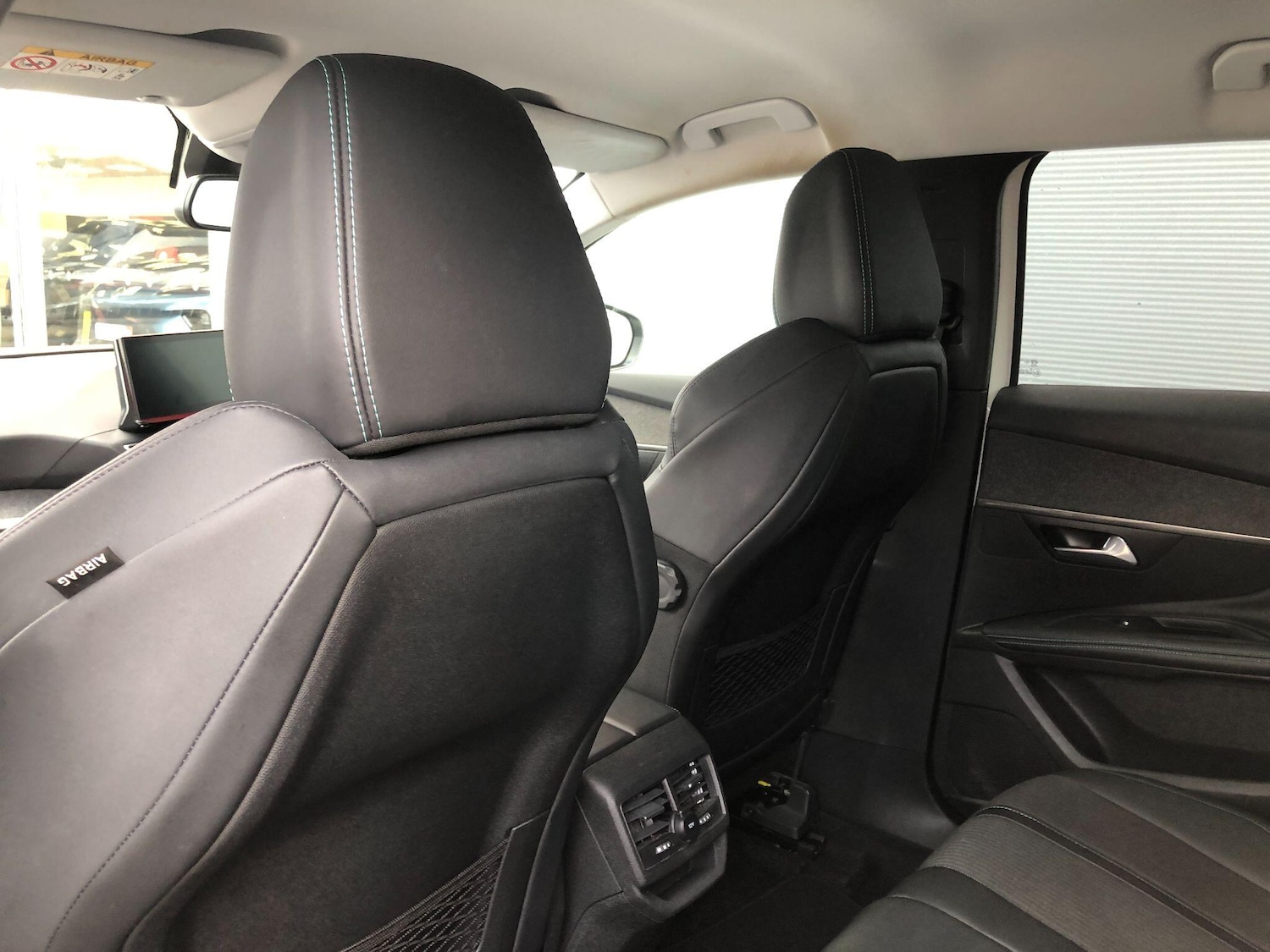 Used Peugeot 3008 2022 for sale - 77015529: Photo 15