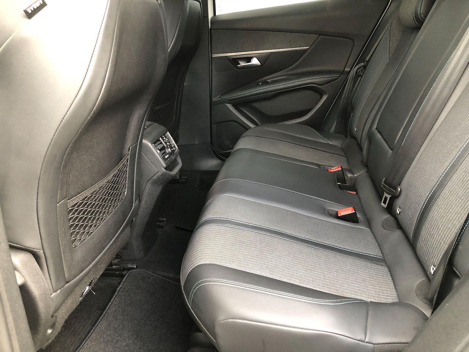 Used Peugeot 3008 2022 for sale - 77015529: Photo 19