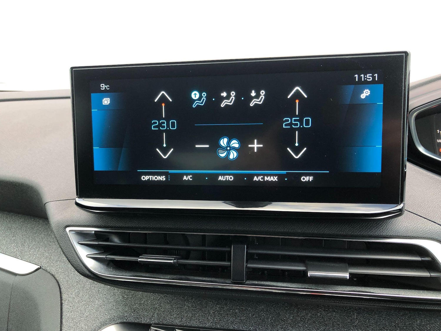 Used Peugeot 3008 2022 for sale - 77015529: Photo 36