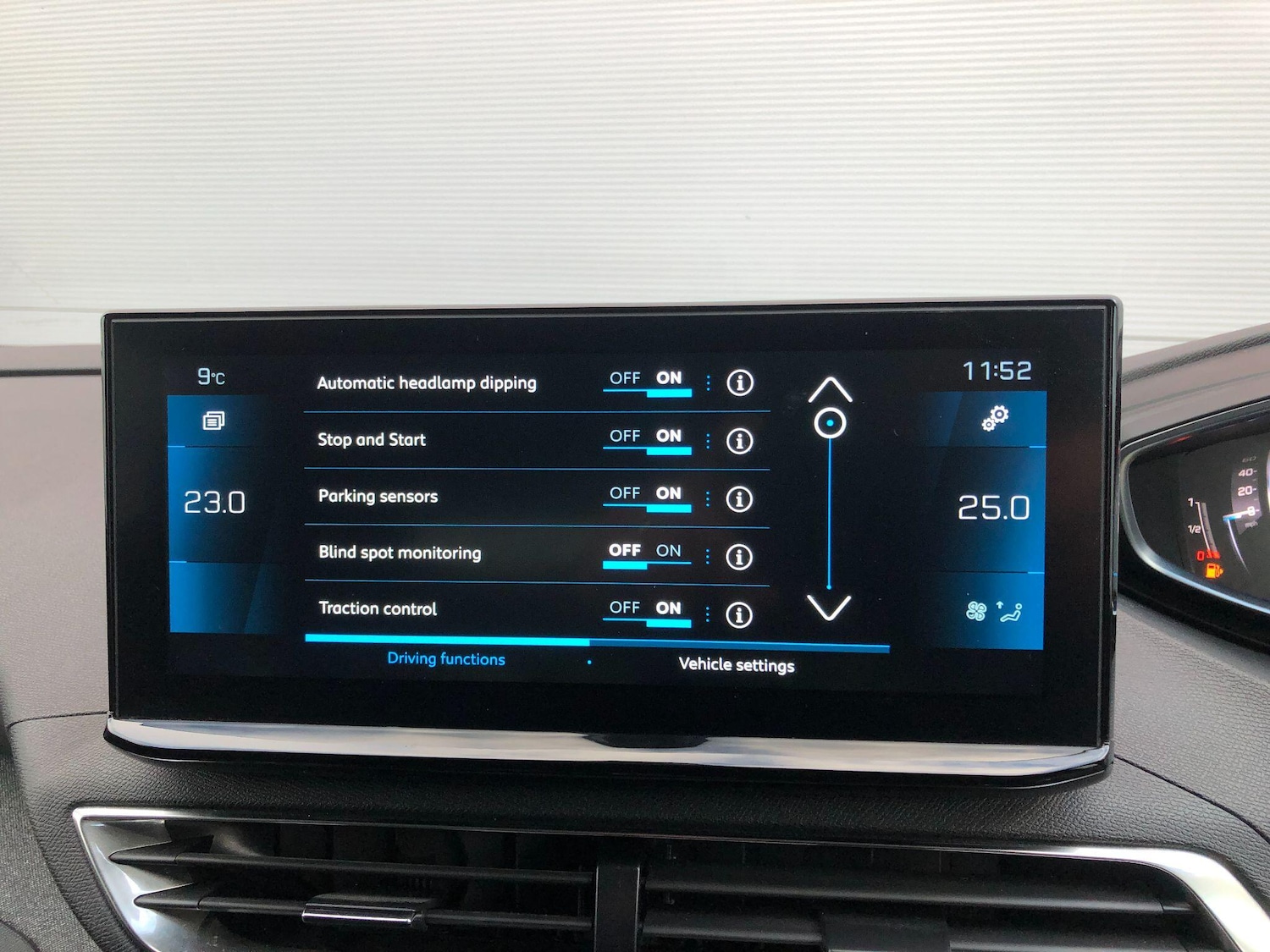 Used Peugeot 3008 2022 for sale - 77015529: Photo 39