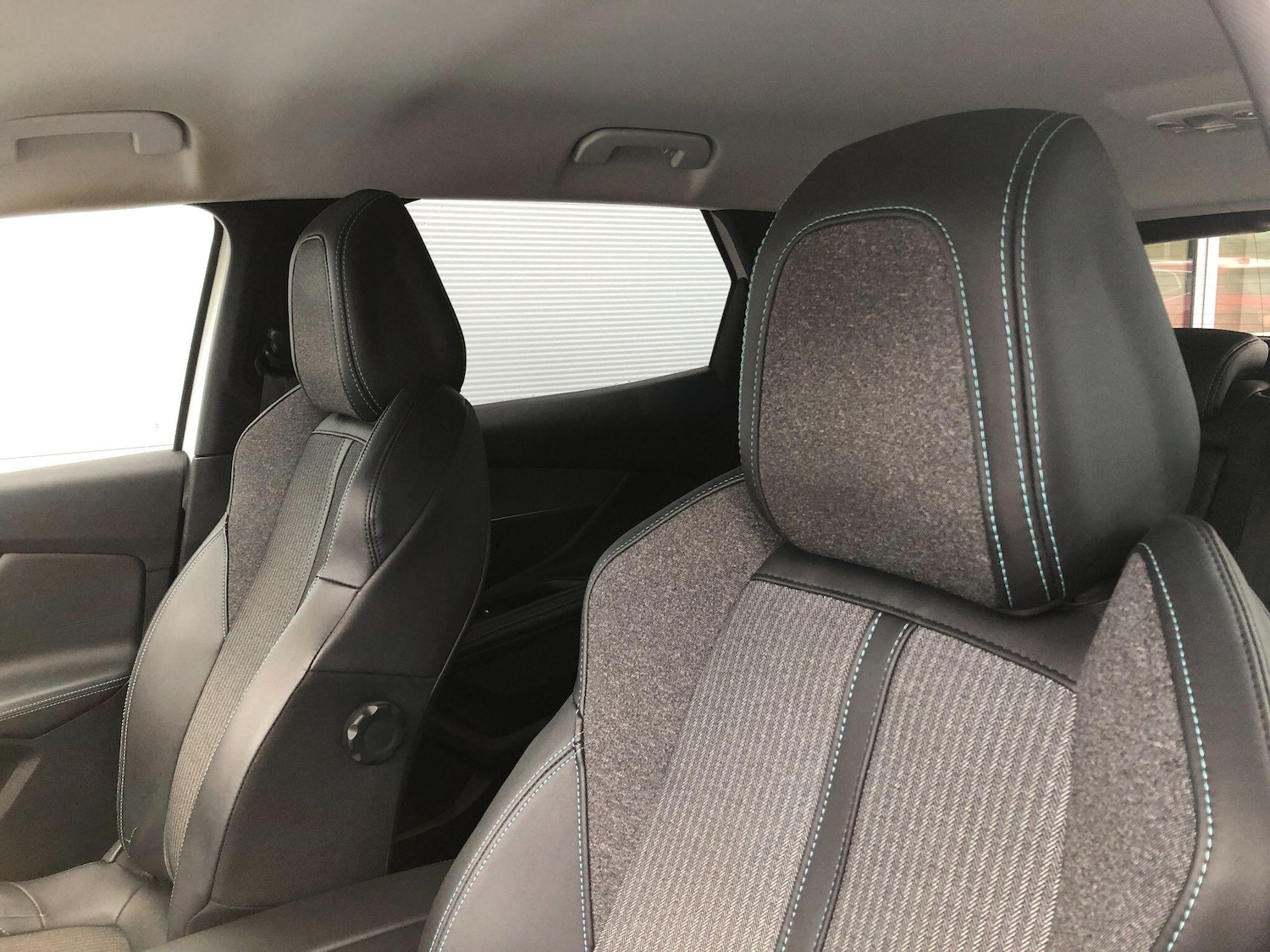 Used Peugeot 3008 2022 for sale - 77015529: Photo 43