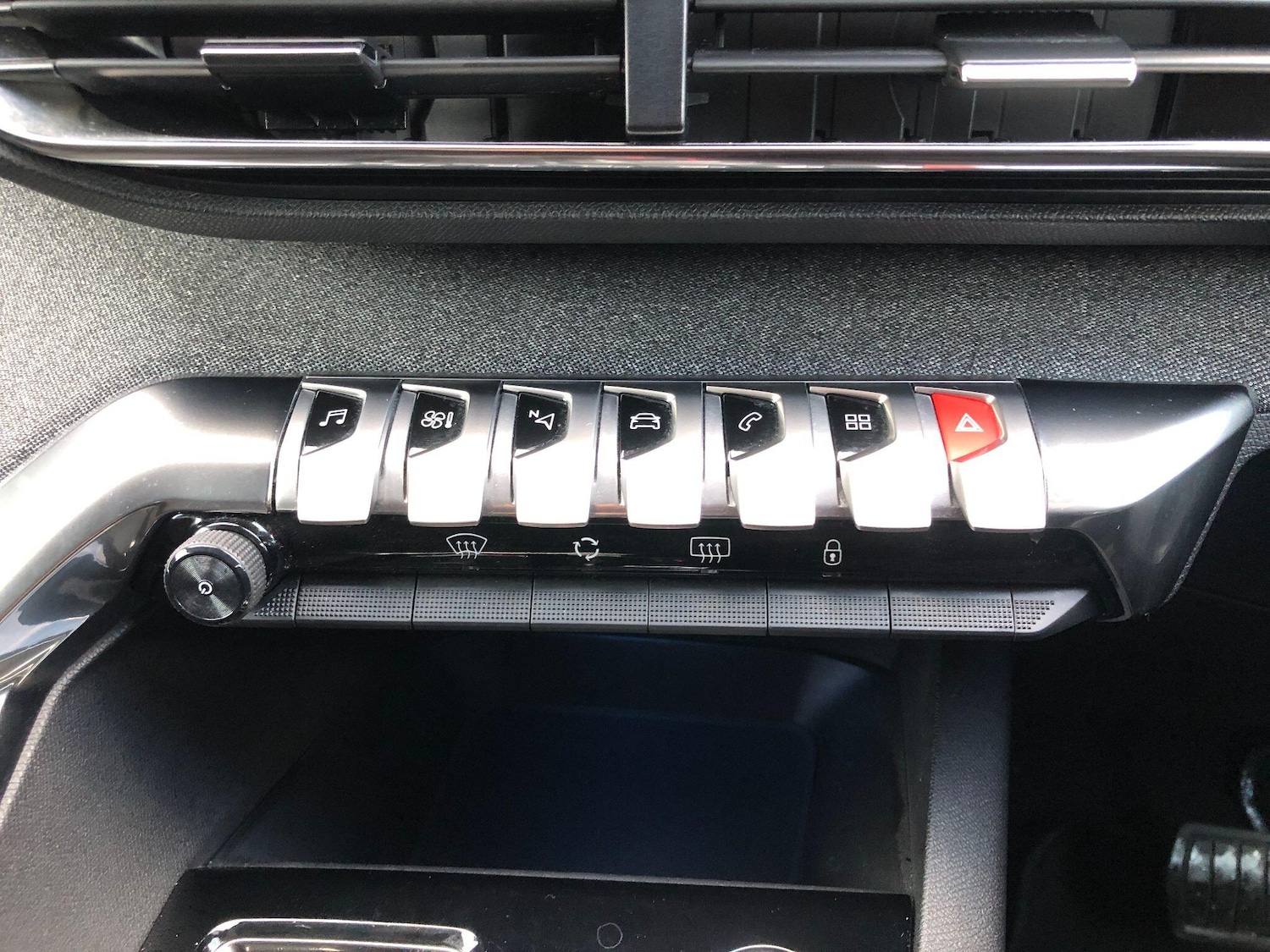 Used Peugeot 3008 2022 for sale - 77015529: Photo 51