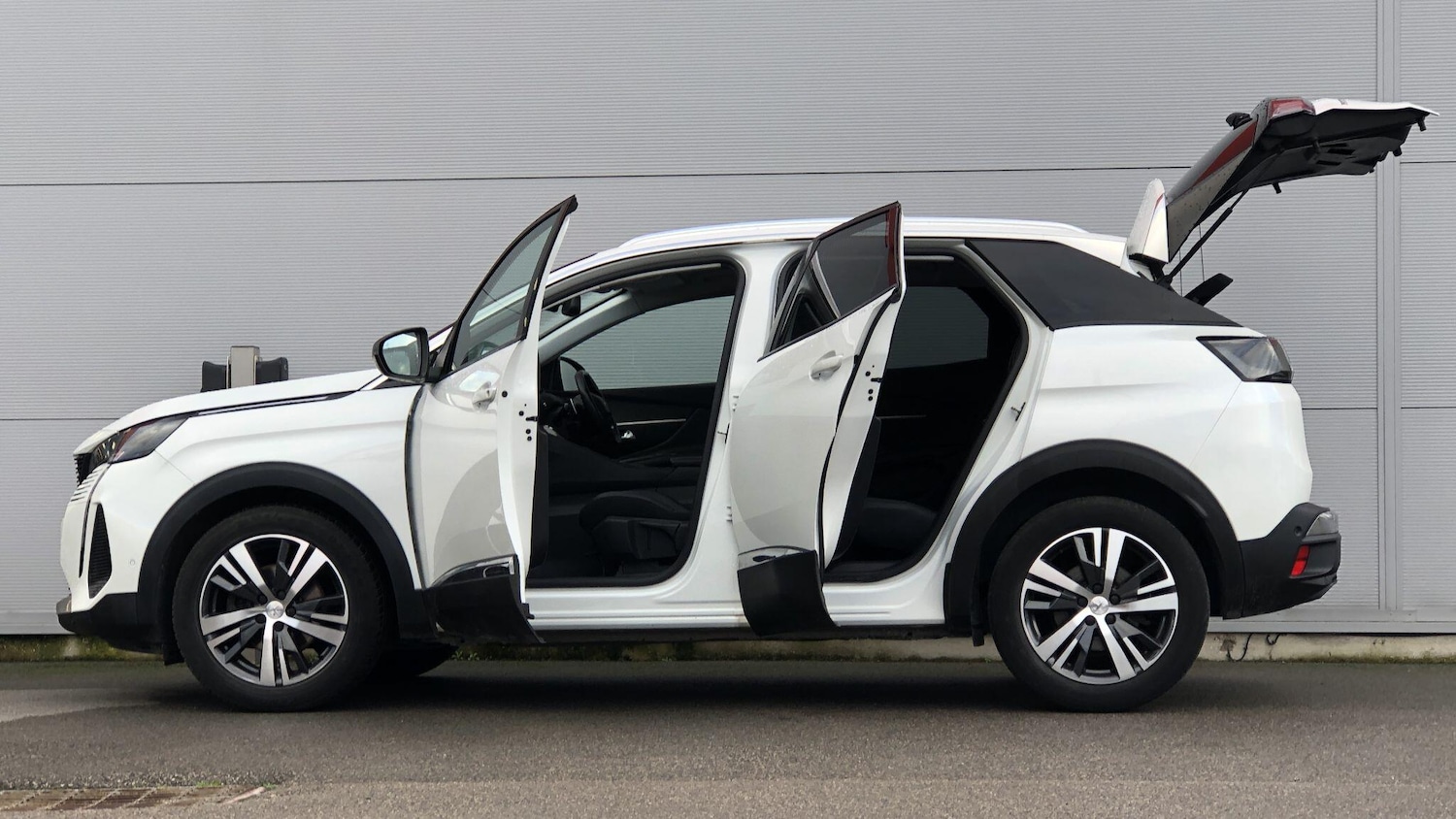 Used Peugeot 3008 2022 for sale - 77015529: Photo 6