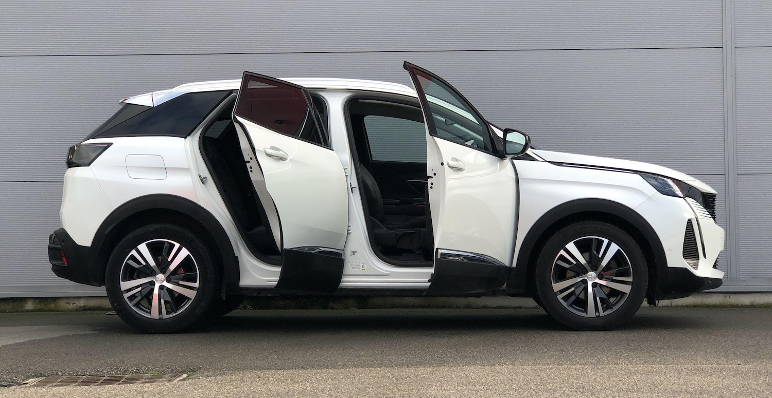 Used Peugeot 3008 2022 for sale - 77015529: Photo 9