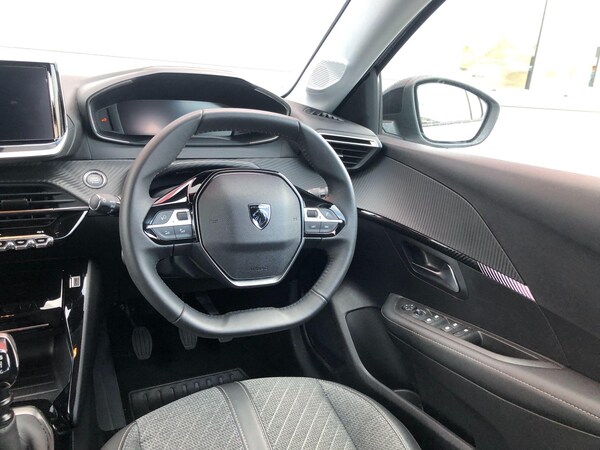 Used Peugeot 208 2024 for sale - 76042252: Photo 36