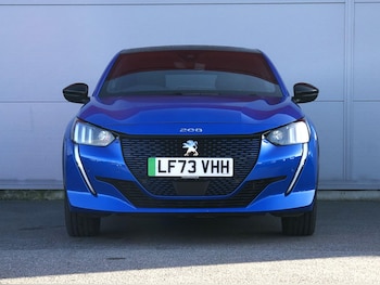 Used Peugeot E-208 2024 for sale - 76549947: Photo