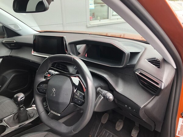 Used Peugeot 2008 2022 for sale - 75449983: Photo 16