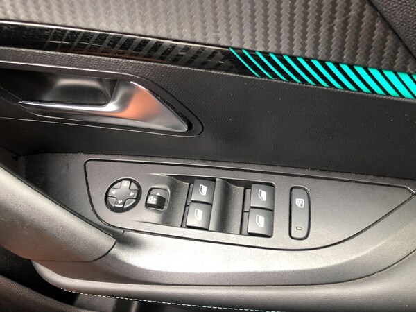 Used Peugeot 2008 2022 for sale - 75449983: Photo 26