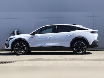 Used Peugeot 408 2024 for sale - 78244377: Photo