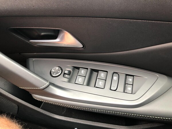 Used Peugeot 308 SW 2022 for sale - 75448465: Photo 28