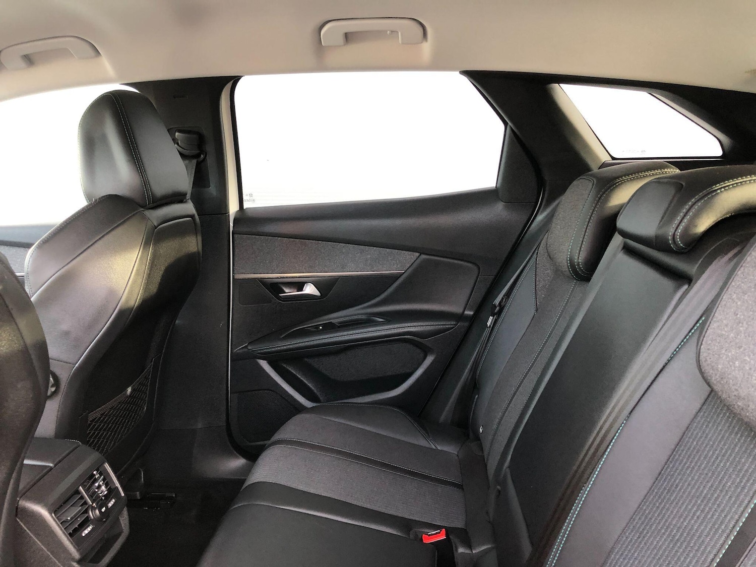 Used Peugeot 3008 2022 for sale - 76408889: Photo 20