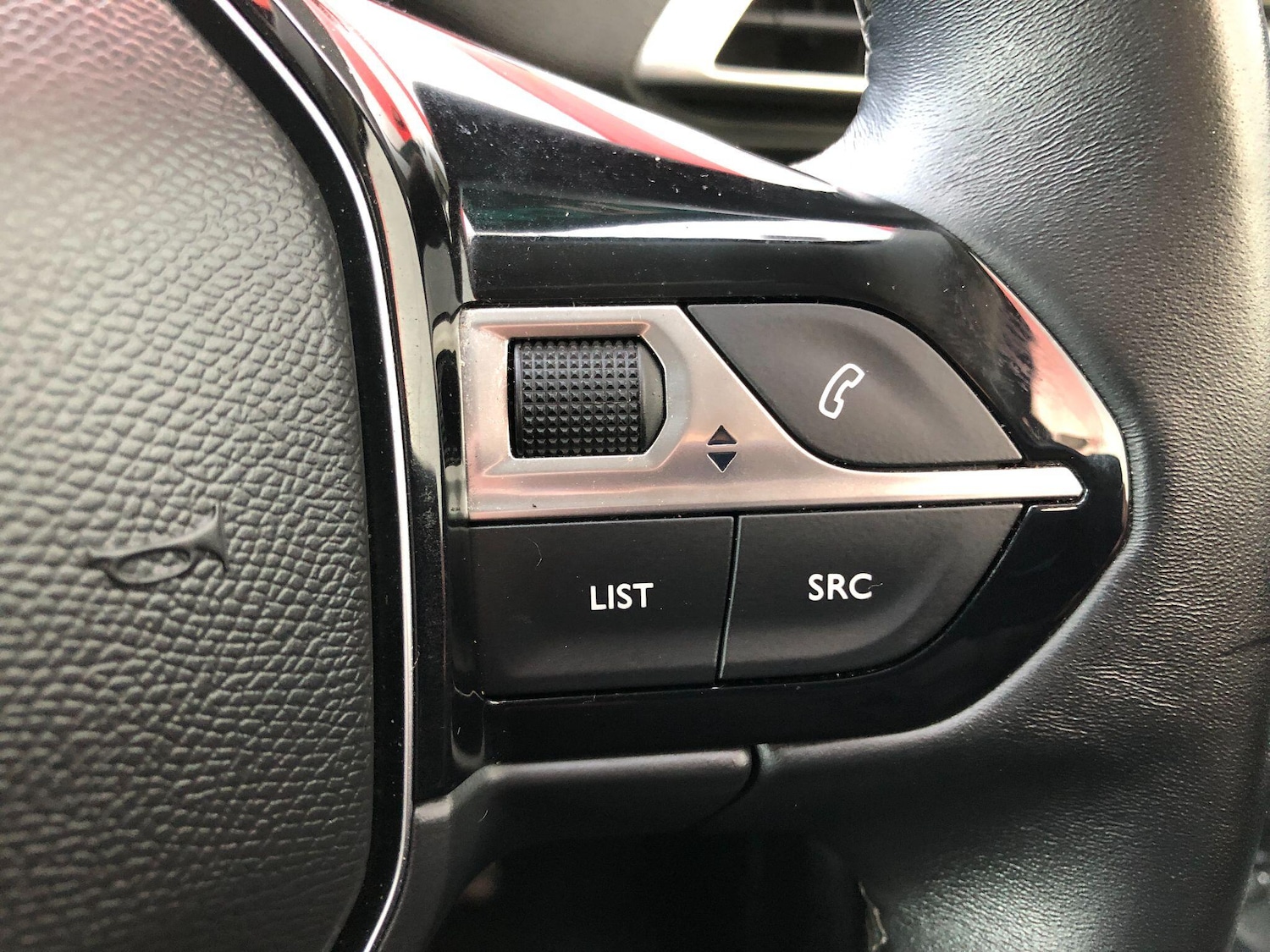 Used Peugeot 3008 2022 for sale - 76408889: Photo 28