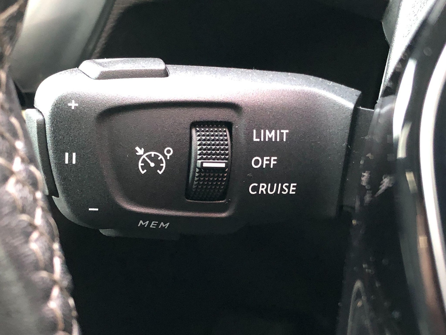 Used Peugeot 3008 2022 for sale - 76408889: Photo 29