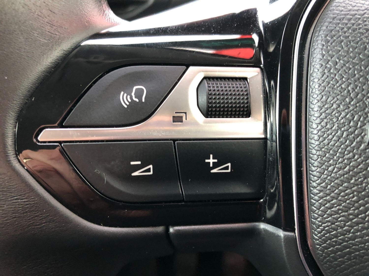 Used Peugeot 3008 2022 for sale - 76408889: Photo 37