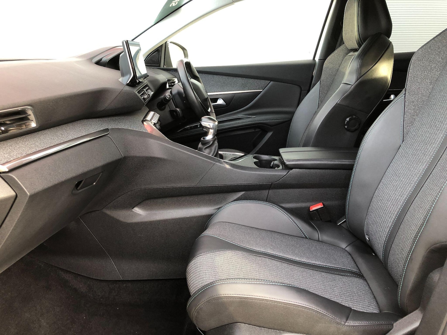 Used Peugeot 3008 2022 for sale - 76408889: Photo 40