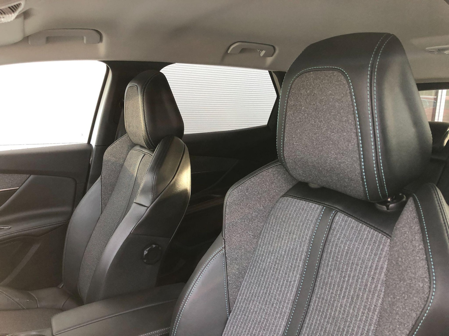 Used Peugeot 3008 2022 for sale - 76408889: Photo 41