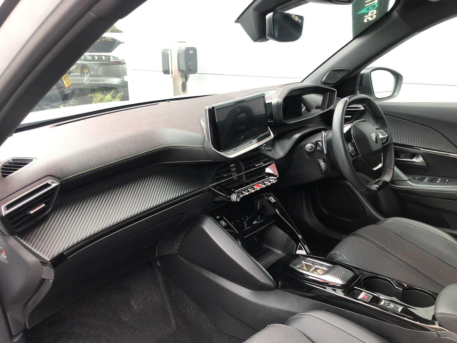 Used Peugeot 2008 2023 for sale - 76585451: Photo 13