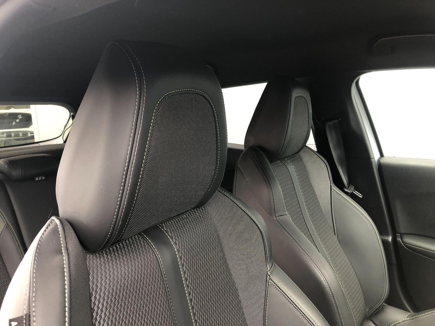 Used Peugeot 2008 2023 for sale - 76585451: Photo 18